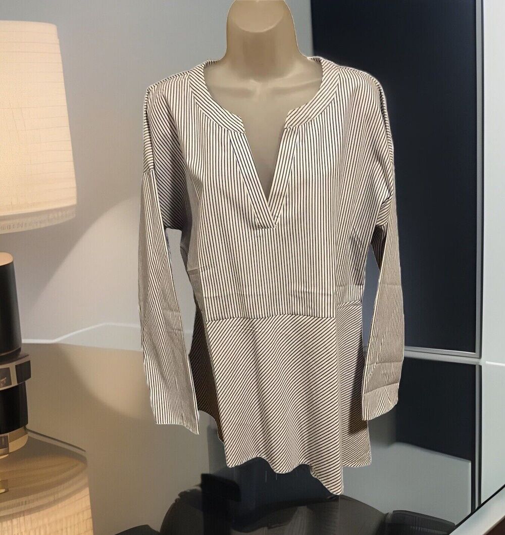 Avon Studio 1886 Ladies shirt top large NWOT blue white striped asymmetrical hem
